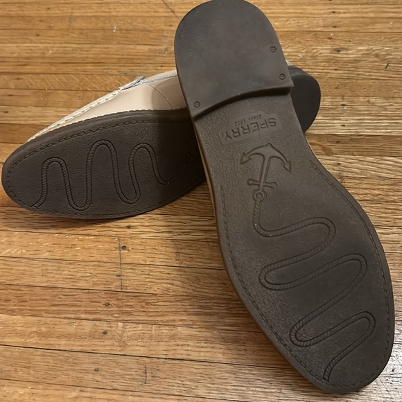 Sperry Wayback Penny Loafer in Ivory Patent Leather - Picture 5 of 6